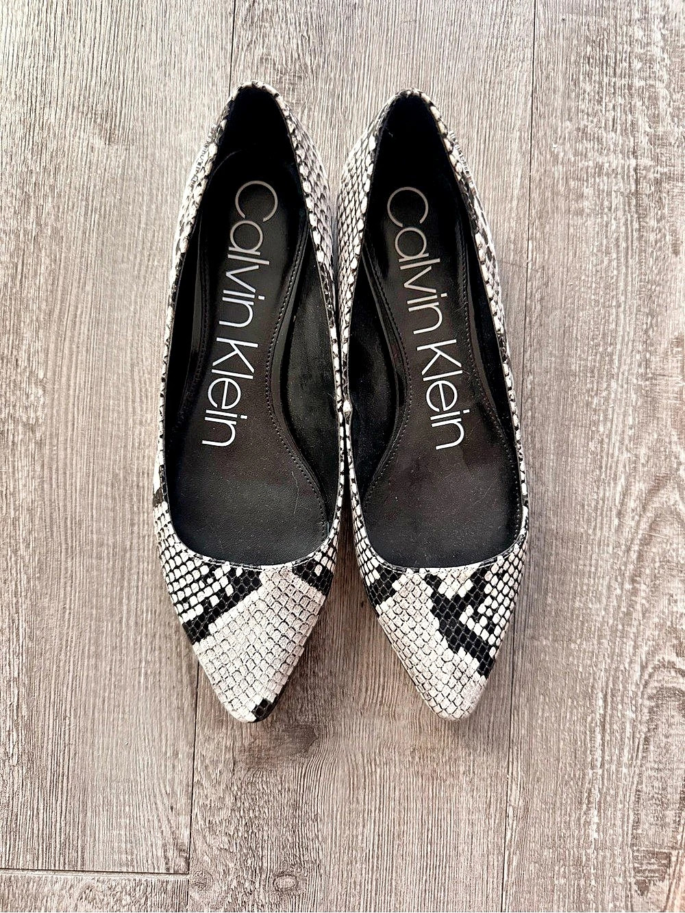 Calvin Klein Emerin Pointed Toe Flat Women's White & Black Flats
